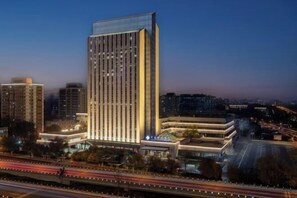 Exterior - China Hall of Science and Technology (Beijing)