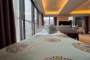 Room - China Hall of Science and Technology (Beijing)