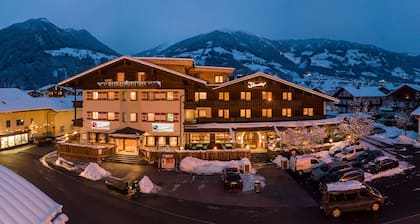 Hotel Standlhof Zillertal