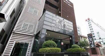 Monaco Hotel