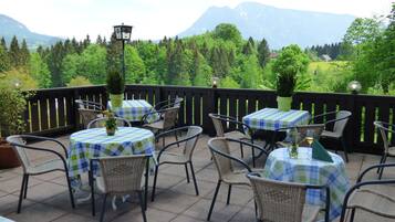 Grill-/Picknickplatz