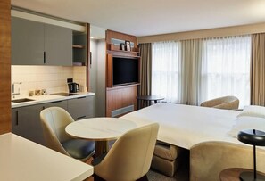 Dining - Blueprint Living - 66 Turnmill Street (London)