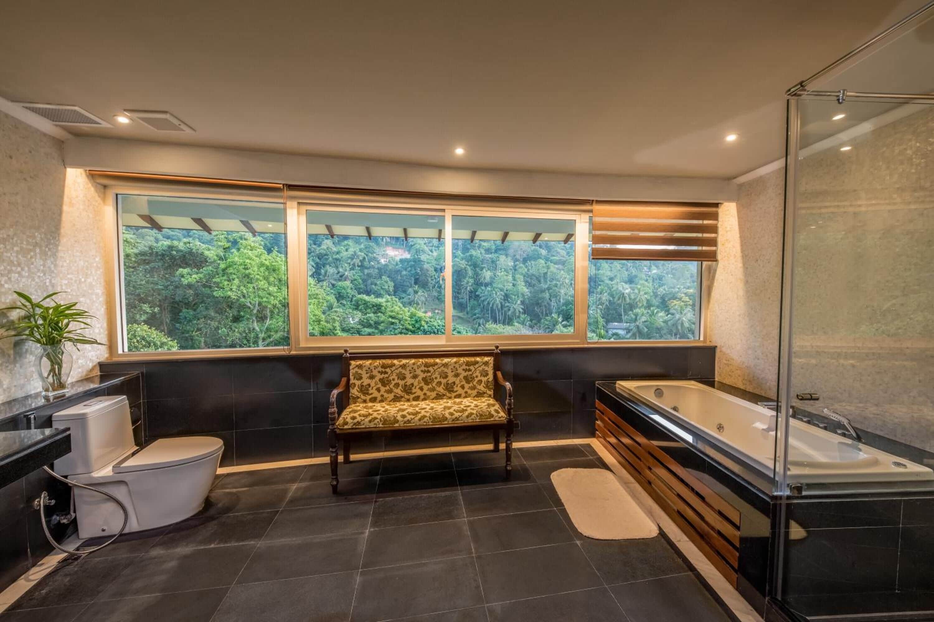 Junior Suite | Bathroom