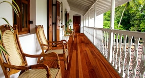 Porch - Manor House, Kandy, LKA (Harispattuwa)