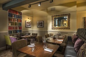 Dining - The Royal Oak (Welshpool)