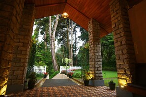 Property entrance - The Firs (Nuwara Eliya)