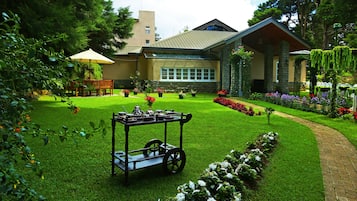 Khuôn viên nơi lưu trú