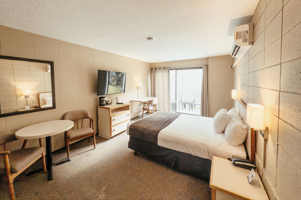 Decoración personalizada, muebles diferentes y escritorio