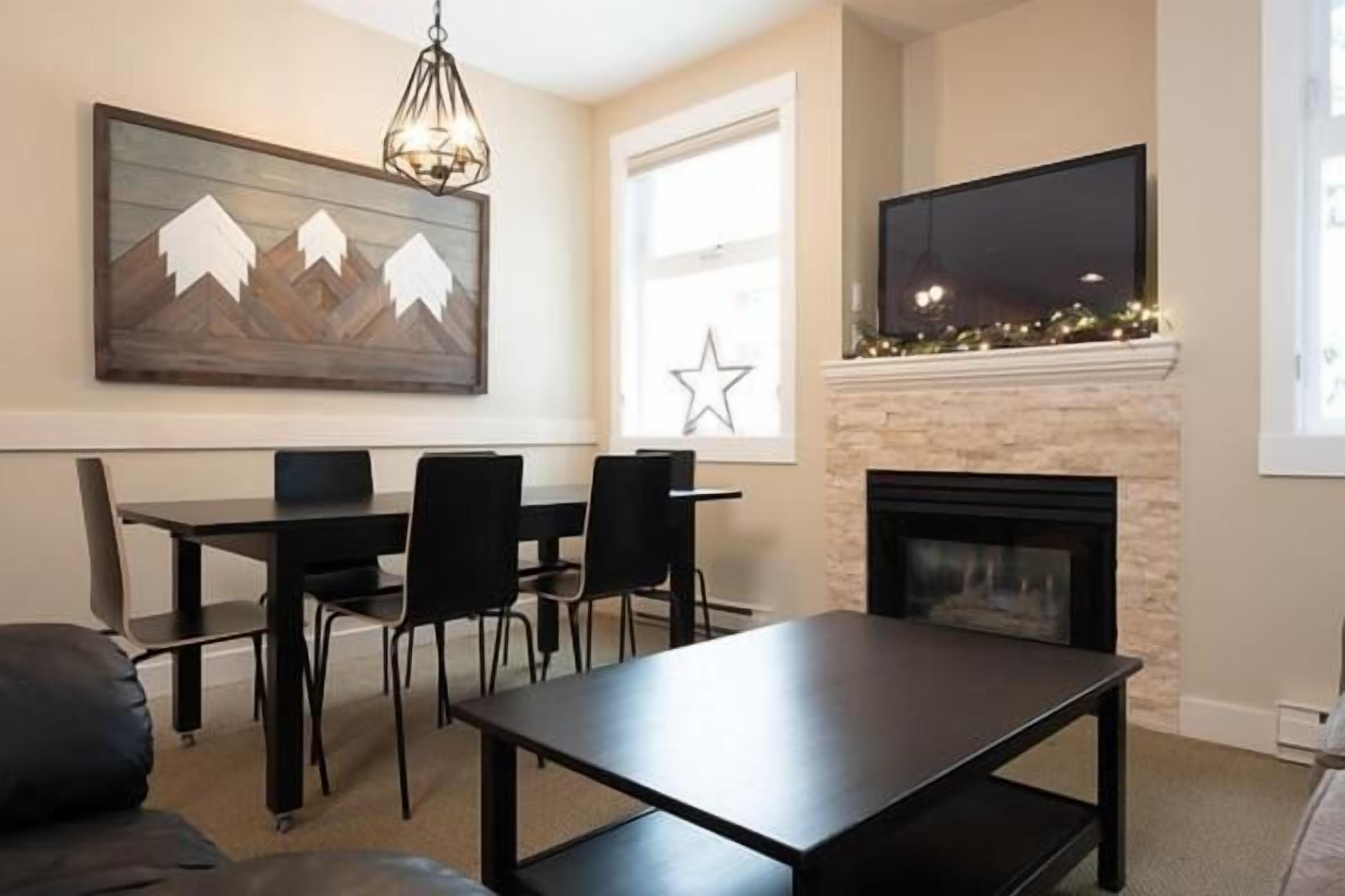 microwave, coffee/tea maker, toaster