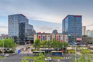 Unclassified image, 5 of 66, button - Home Inn (Weihai Kunming Road Tourist Dock Weigao Plaza) (Weihai)