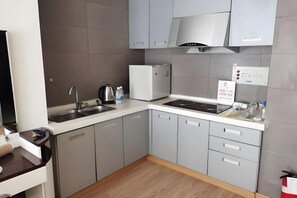 Room - Kaili Internationa Hotel (Kunming)