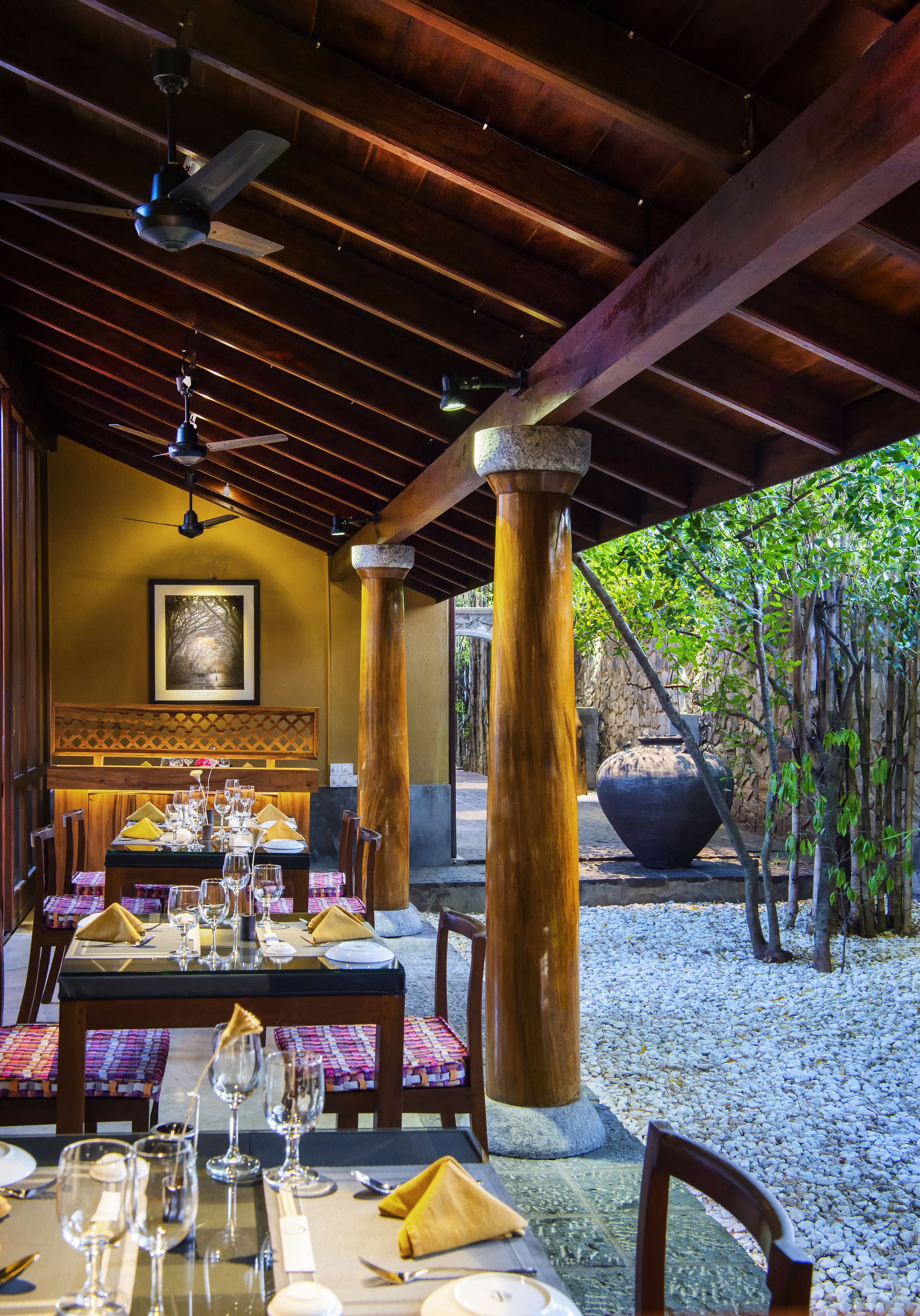 2 restaurants, breakfast, lunch, dinner served; japanese cuisine