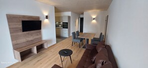 Superior Duplex | Down comforters, minibar, in-room safe, desk - Pension Irlingerhof (Tiefgraben)