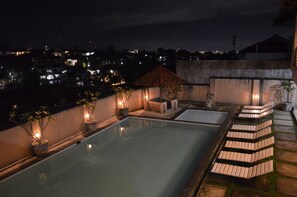 Outdoor pool - Augusta Valley (Bandung)