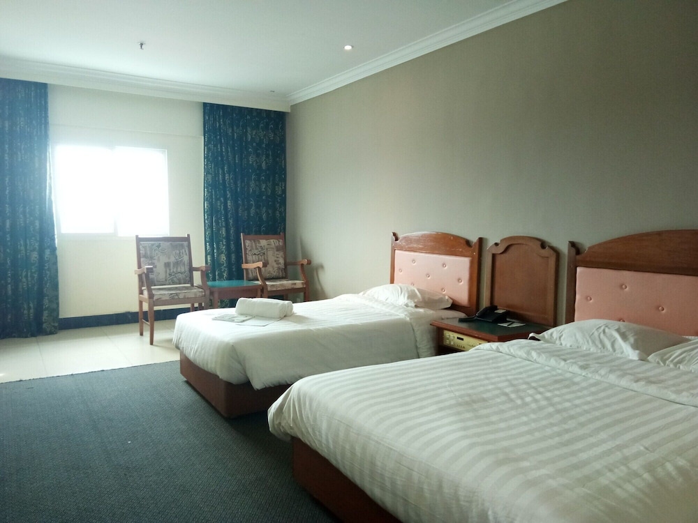 Purnama Hotel photo 4