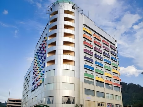 Exterior. Purnama Hotel Limbang