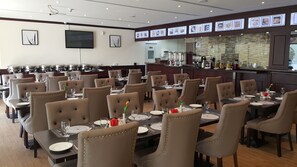 Daily continental breakfast (AED 25 per person) - JOIN INN HOTEL Jebel Ali, Dubai ( formerly easyhotel ) (Dubai)