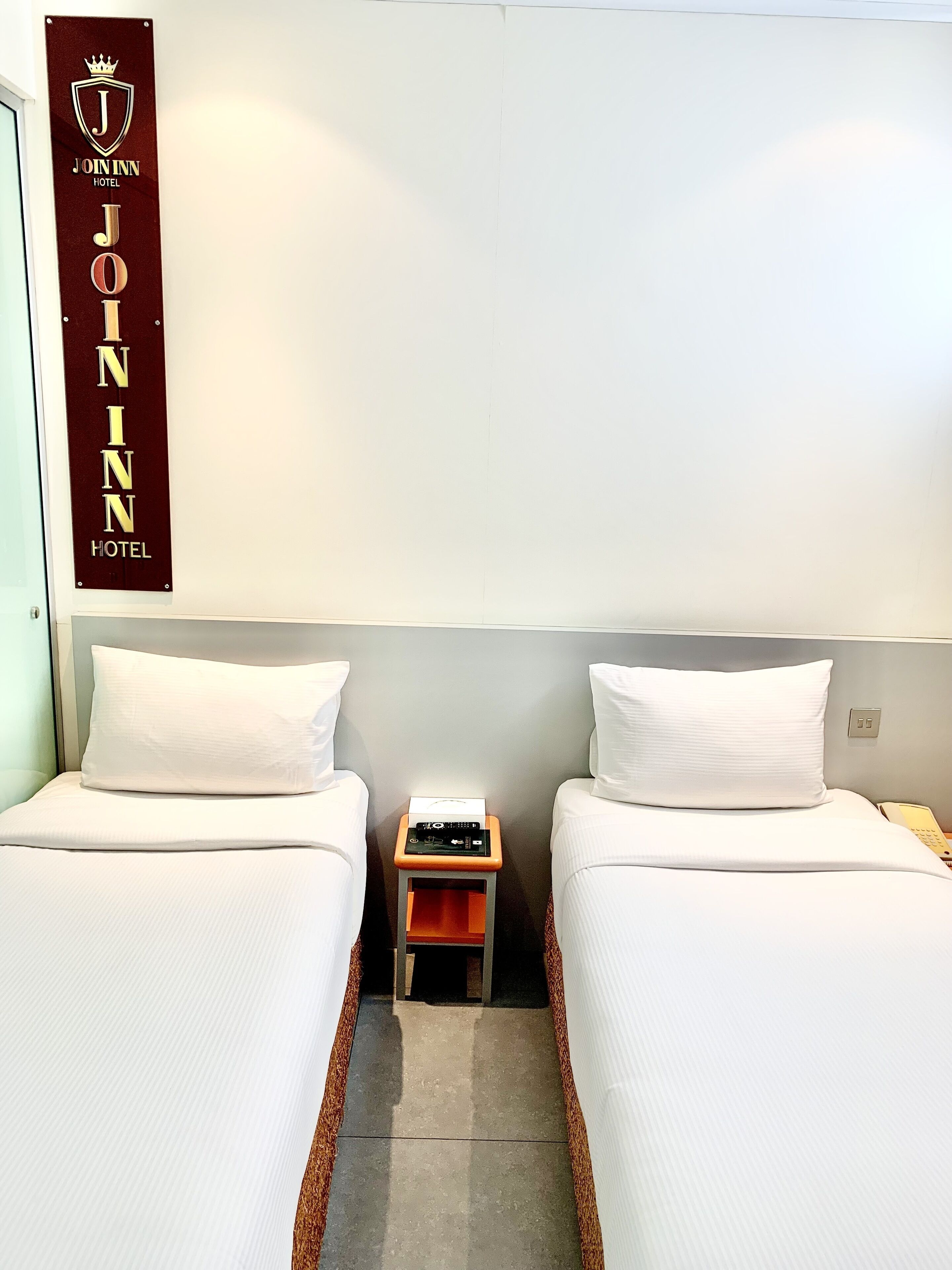 Két bảo mật tại phòng, bàn, màn/rèm cản sáng 