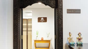 Body treatments, aromatherapy, reflexology, 2 treatment rooms