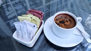 Desayuno (con cargo) 