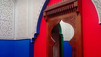 Traditional Double Room | In-room safe, desk, free WiFi
