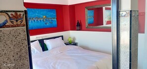 Panoramic Apartment, 1 King Bed, Terrace, Beachfront