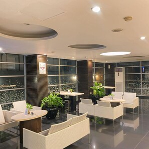 Dining - Studio One (Jakarta)