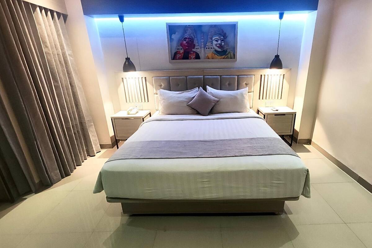 New Deluxe Residence | Schreibtisch, schallisolierte Zimmer, kostenloses WLAN, Bettwäsche