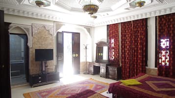 Quadruple Room | 7 bedrooms, individually decorated, individually furnished, desk