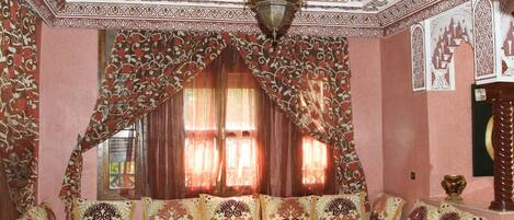 Executive-lounge