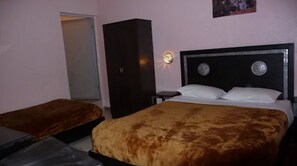 Coffres-forts dans les chambres, bureau, chambres insonorisées