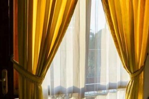 Room - Taman Sari Hotel Dan Resort (Sukabumi)