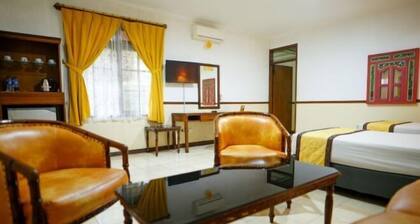 Taman Sari Hotel Dan Resort