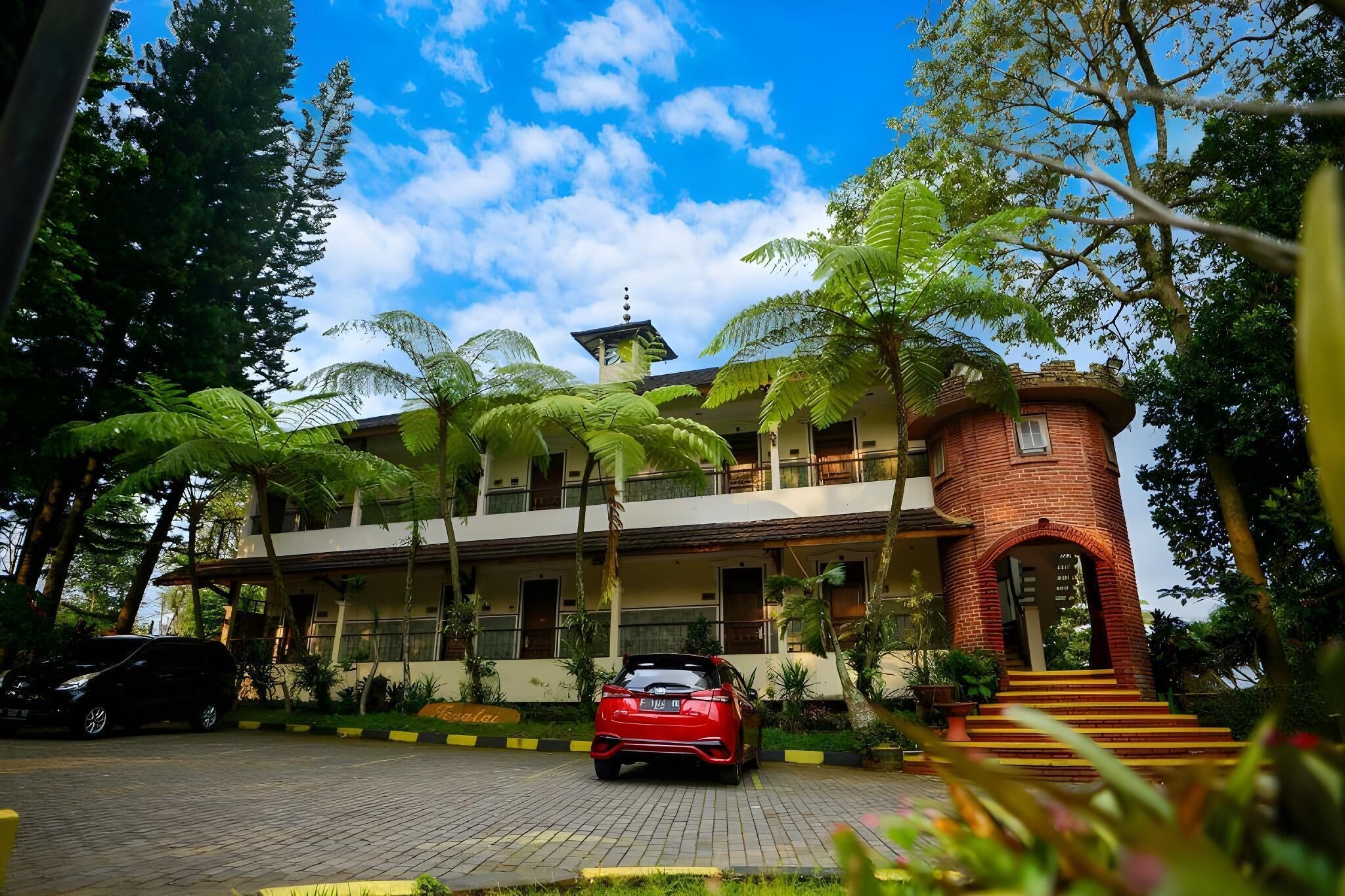 المنشأة من الخارج