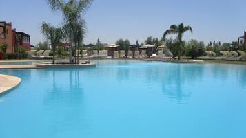 Udendørs pool