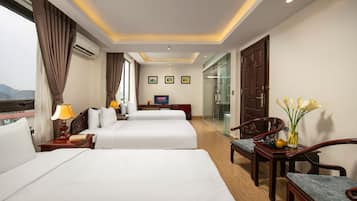 In-room safe, desk, laptop workspace, soundproofing