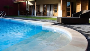 Villa – premium, 2 soverom, privat basseng, bassengutsikt | Hageutsikt