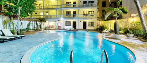 Deluxe Double or Twin Room | View from room