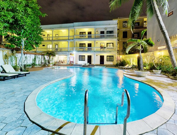 Deluxe Double or Twin Room | View from room - Hai Yen Hotel (Da Nang)