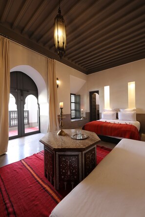 Suite Superior (Gallerie) | Una cassaforte in camera, con stile personalizzato