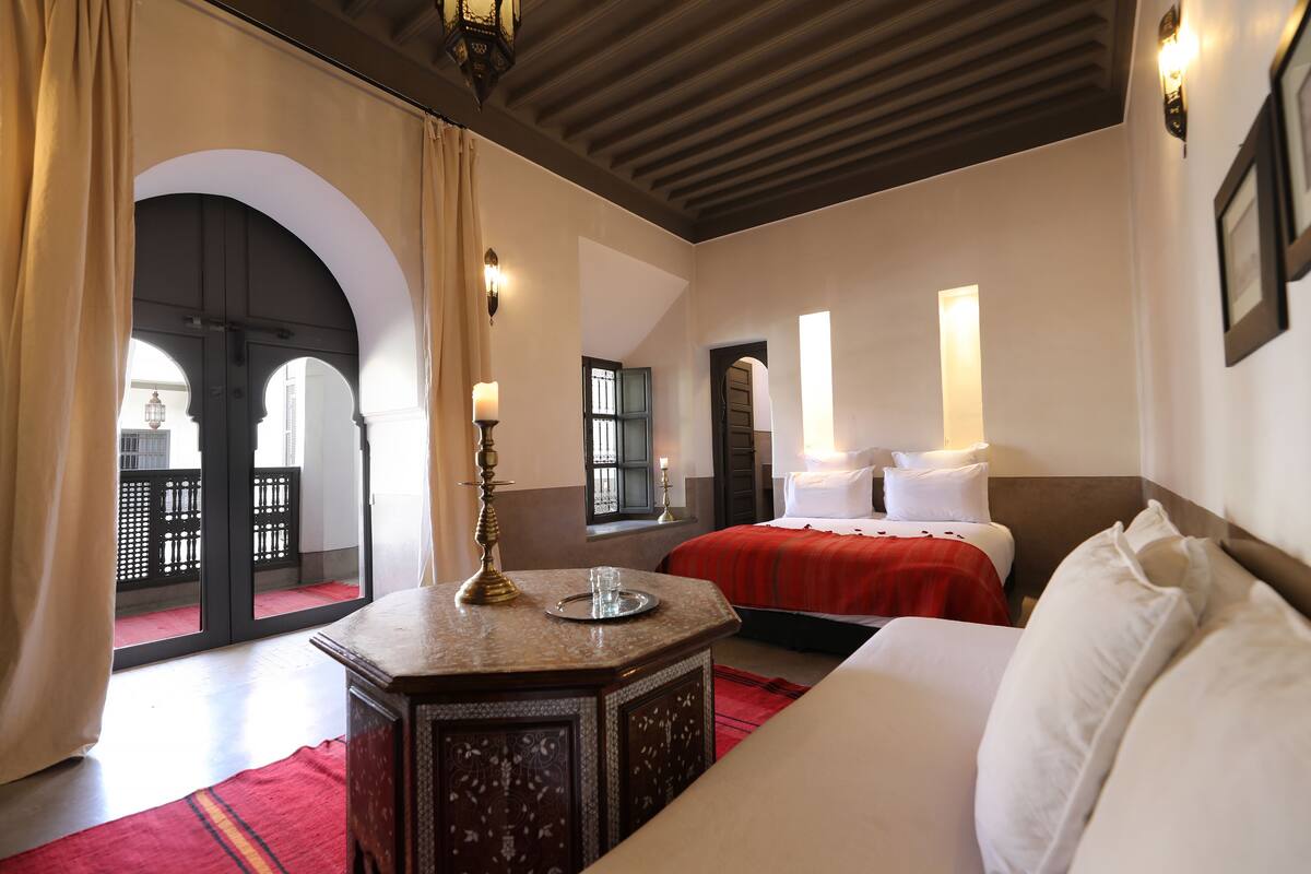 Superior Suite (Gallerie) | In-room safe, desk, blackout drapes, iron/ironing board (on request)