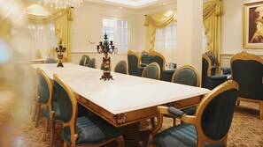 Meeting facility - Grand Mahkota Hotel Pontianak (PONTIANAK)