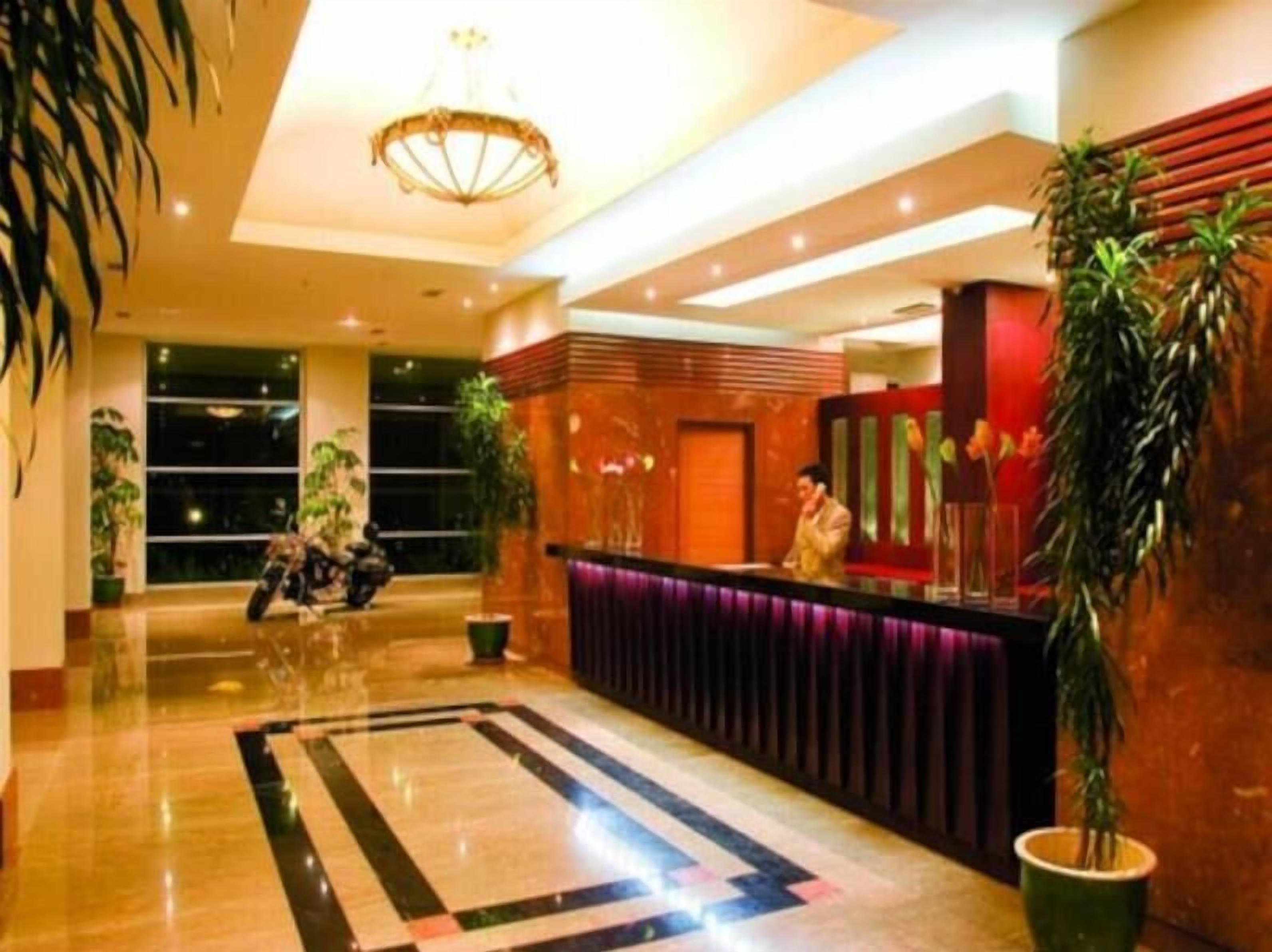 Hall