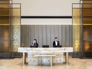 Exterior - Novotel Pontianak Convention Centre (Pontianak)