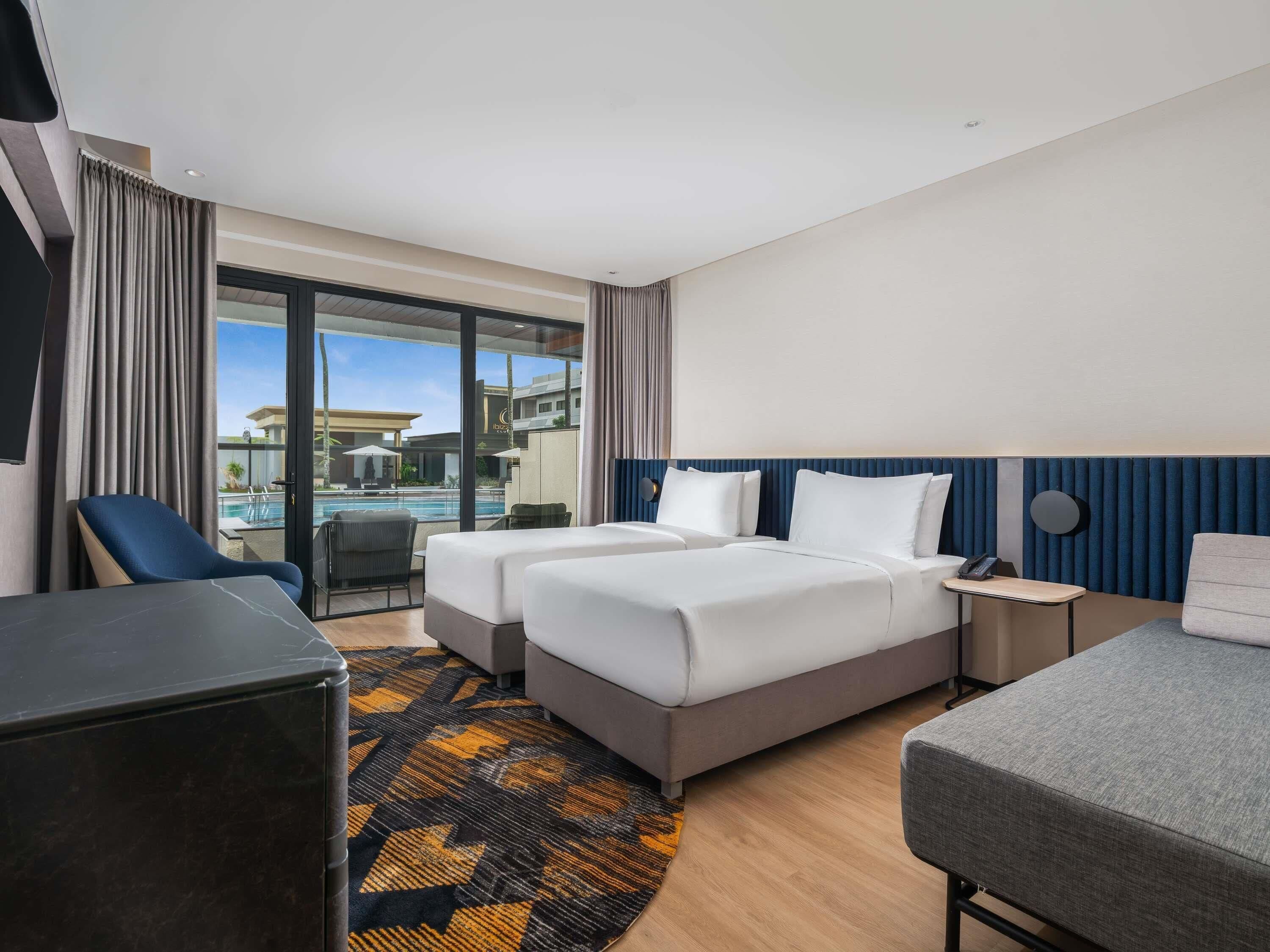 Minibar, skrivbord, strykjärn/strykbräda och gratis wi-fi