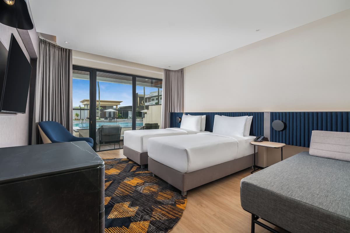 Superior Room, 2 Twin Beds, Pool Access | Minibar, desk, iron/ironing board, free WiFi