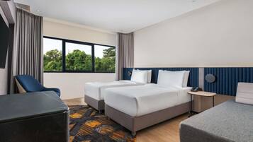 Minibar, desk, iron/ironing board, free WiFi