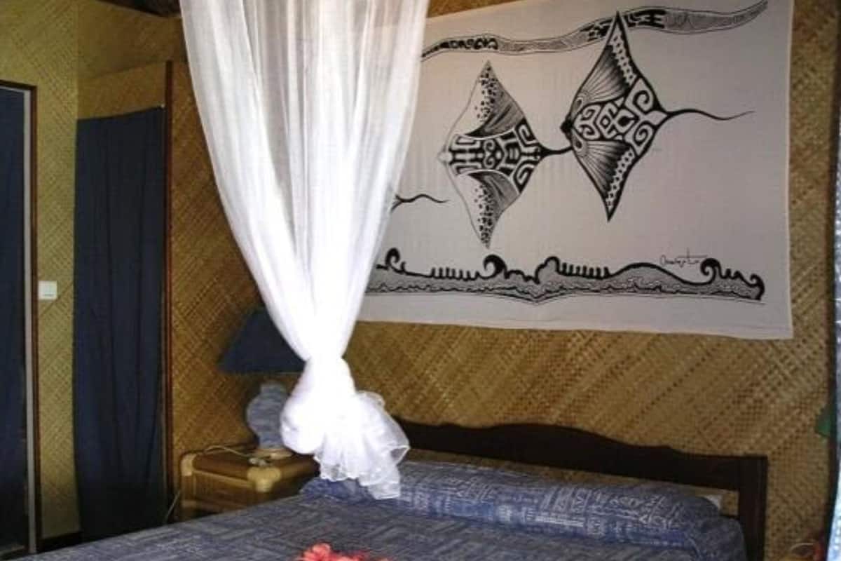 standard bungalow, 1 double bed, garden view | in-room safe, individually decorated, blackout curtains