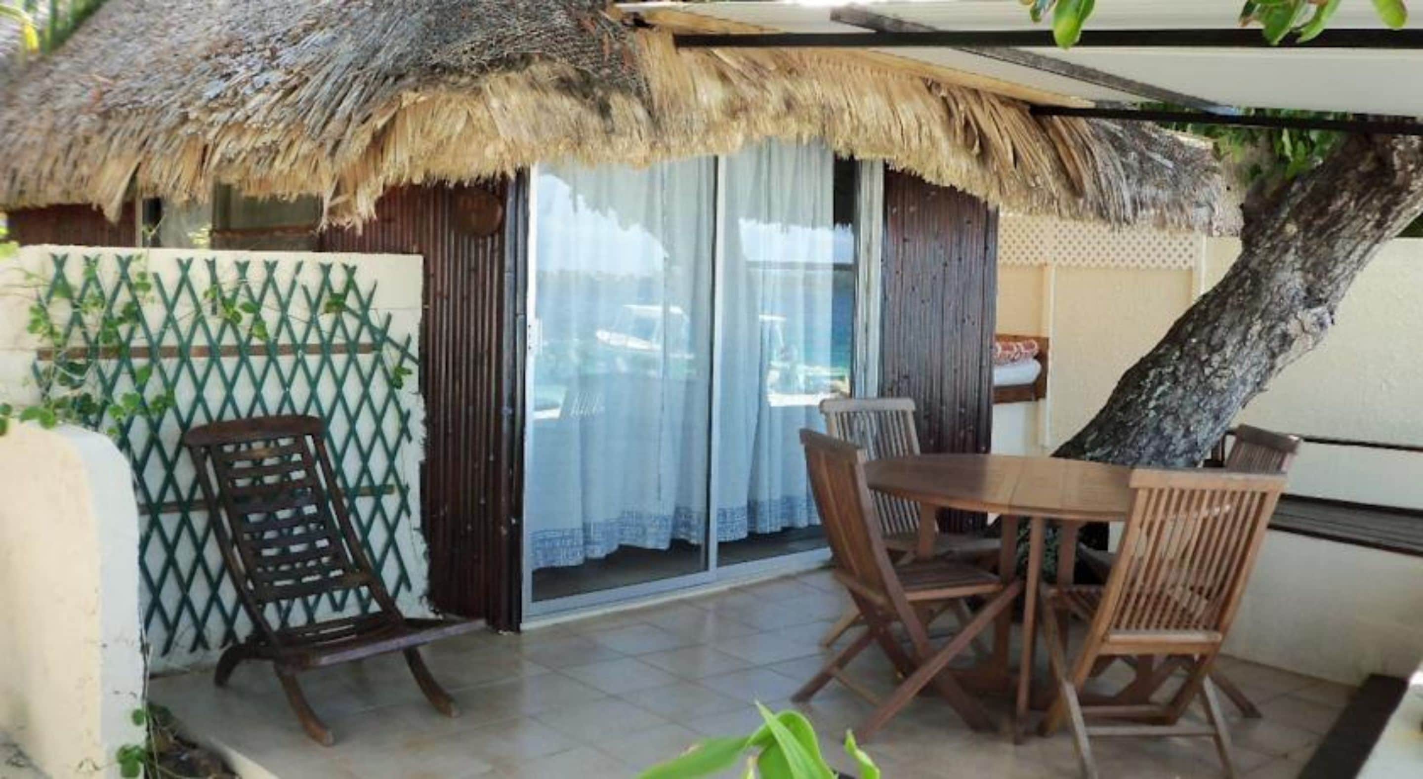 standard bungalow, 1 double bed, garden view | terrace/patio