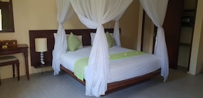 In-room safe, desk, iron/ironing board, rollaway beds